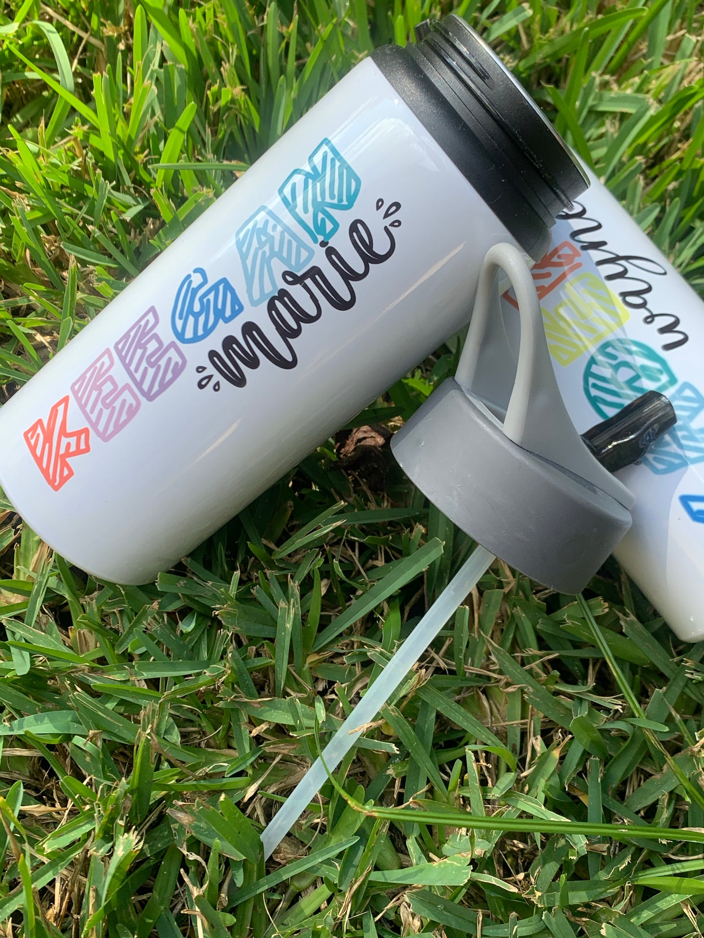 20oz Insulated Water Bottle with Flip Top Lid